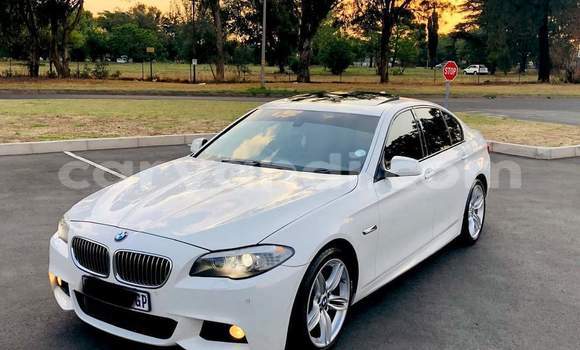 Tenga Tsaru BMW 5–Series Chena Mota in Livingstone in Zambia Tenga Tsaru BMW 5–Series Chena Mota in Livingstone in Zambia