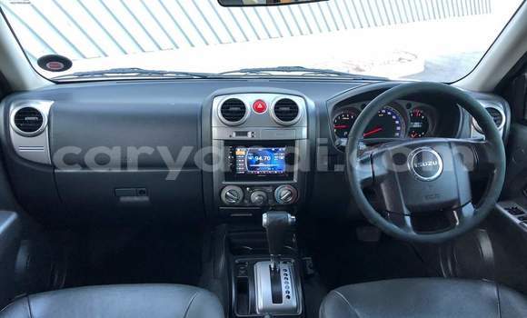 Acheter Occasion Voiture Isuzu KB Blanc à Kitwe, Zambie Acheter Occasion Voiture Isuzu KB Blanc à Kitwe, Zambie