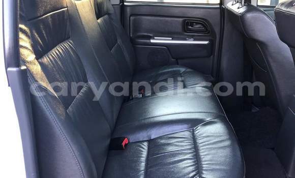 Acheter Occasion Voiture Isuzu KB Blanc à Kitwe, Zambie Acheter Occasion Voiture Isuzu KB Blanc à Kitwe, Zambie