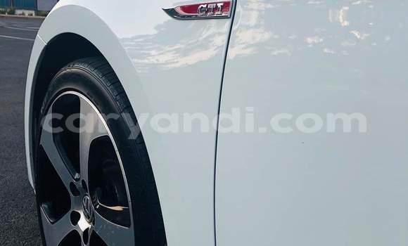 Acheter Occasion Voiture Volkswagen Golf GTI Blanc à Lusaka, Zambie Acheter Occasion Voiture Volkswagen Golf GTI Blanc à Lusaka, Zambie