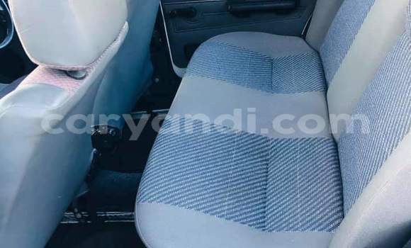 Acheter Occasion Voiture Volkswagen Golf Blanc à Kitwe, Zambie Acheter Occasion Voiture Volkswagen Golf Blanc à Kitwe, Zambie