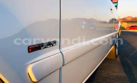 Acheter Occasion Voiture Toyota Corolla Blanc à Kitwe, Zambie Acheter Occasion Voiture Toyota Corolla Blanc à Kitwe, Zambie