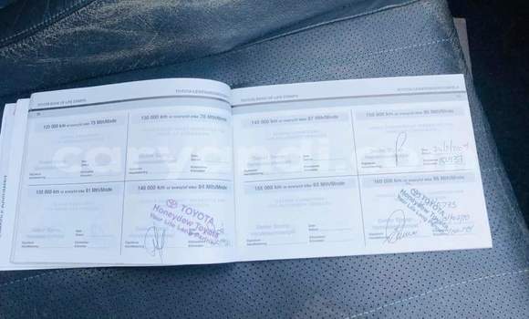 Acheter Occasion Voiture Toyota Corolla Blanc à Kitwe, Zambie Acheter Occasion Voiture Toyota Corolla Blanc à Kitwe, Zambie