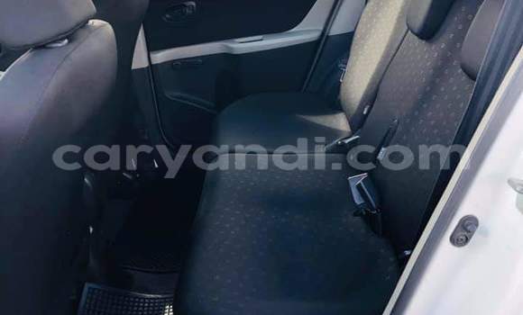 Buy Used Toyota Yaris White Car in Livingstone in Zambia Buy Used Toyota Yaris White Car in Livingstone in Zambia