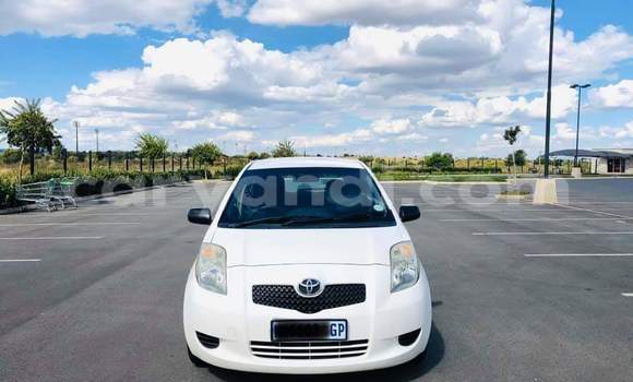 Buy Used Toyota Yaris White Car in Livingstone in Zambia Buy Used Toyota Yaris White Car in Livingstone in Zambia