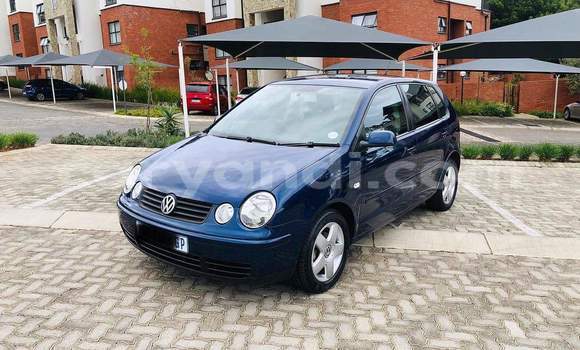 Acheter Occasion Voiture Volkswagen Polo Bleu à Zambèze, Nord-Ouest Acheter Occasion Voiture Volkswagen Polo Bleu à Zambèze, Nord-Ouest