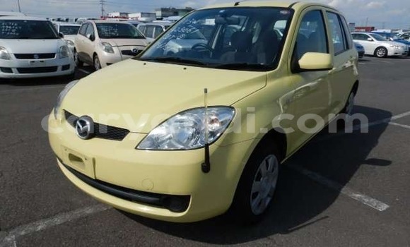 Nunua Ilio tumika Mazda Demio Beige Gari ndani ya Kitwe nchini Zambia Nunua Ilio tumika Mazda Demio Beige Gari ndani ya Kitwe nchini Zambia