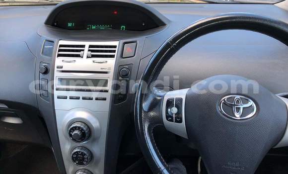 Acheter Occasion Voiture Toyota Yaris Rouge à Lusaka, Zambie Acheter Occasion Voiture Toyota Yaris Rouge à Lusaka, Zambie