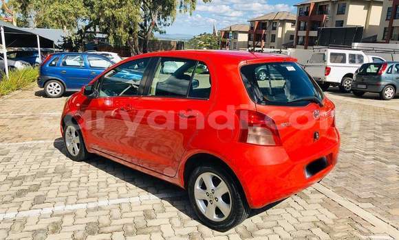 Acheter Occasion Voiture Toyota Yaris Rouge à Lusaka, Zambie Acheter Occasion Voiture Toyota Yaris Rouge à Lusaka, Zambie