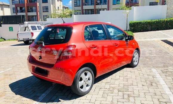Acheter Occasion Voiture Toyota Yaris Rouge à Lusaka, Zambie Acheter Occasion Voiture Toyota Yaris Rouge à Lusaka, Zambie