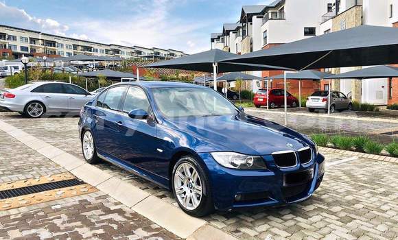 Buy Used BMW 3–Series Blue Car in Ndola in Zambia