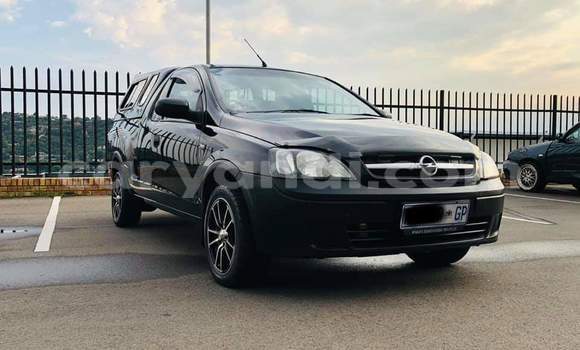 Tenga Tsaru Opel Corsa Nhema Mota in Zambezi in North-Western Tenga Tsaru Opel Corsa Nhema Mota in Zambezi in North-Western