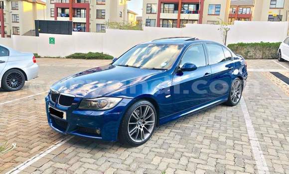 Acheter Occasion Voiture BMW 3–Series Bleu à Ndola, Zambie Acheter Occasion Voiture BMW 3–Series Bleu à Ndola, Zambie