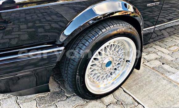 Buy Used Volkswagen Golf Black Car in Livingstone in Zambia Buy Used Volkswagen Golf Black Car in Livingstone in Zambia