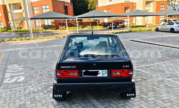 Buy Used Volkswagen Golf Black Car in Livingstone in Zambia Buy Used Volkswagen Golf Black Car in Livingstone in Zambia