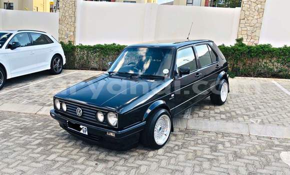 Buy Used Volkswagen Golf Black Car in Livingstone in Zambia Buy Used Volkswagen Golf Black Car in Livingstone in Zambia