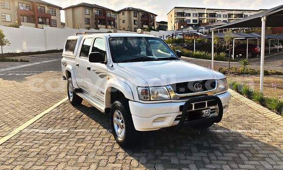 Tenga Tsaru Toyota Hilux Chena Mota in Lusaka in Zambia Tenga Tsaru Toyota Hilux Chena Mota in Lusaka in Zambia