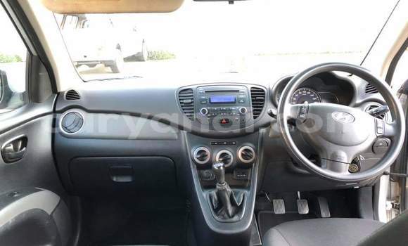 Buy Used Hyundai i10 Silver Car in Zambezi in North-Western Buy Used Hyundai i10 Silver Car in Zambezi in North-Western