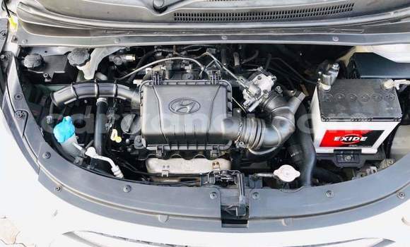 Buy Used Hyundai i10 Silver Car in Zambezi in North-Western Buy Used Hyundai i10 Silver Car in Zambezi in North-Western