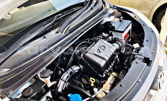 Buy Used Hyundai i10 Silver Car in Zambezi in North-Western Buy Used Hyundai i10 Silver Car in Zambezi in North-Western