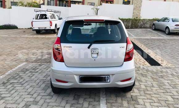 Buy Used Hyundai i10 Silver Car in Zambezi in North-Western Buy Used Hyundai i10 Silver Car in Zambezi in North-Western
