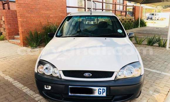 Acheter Occasion Voiture Ford Pickup Blanc à Kitwe, Zambie Acheter Occasion Voiture Ford Pickup Blanc à Kitwe, Zambie