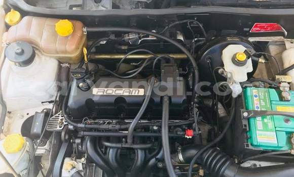 Nunua Ilio tumika Ford Pickup Nyeupe Gari ndani ya Zambezi nchini Kaskazini-Magharibi Nunua Ilio tumika Ford Pickup Nyeupe Gari ndani ya Zambezi nchini Kaskazini-Magharibi