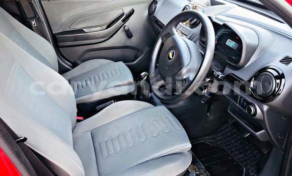 Acheter Occasion Voiture Chevrolet Corsa Rouge à Ndola, Zambie Acheter Occasion Voiture Chevrolet Corsa Rouge à Ndola, Zambie