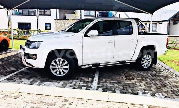 Acheter Occasion Voiture Volkswagen Amarok Blanc à Kitwe, Zambie Acheter Occasion Voiture Volkswagen Amarok Blanc à Kitwe, Zambie