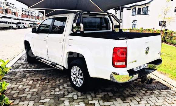 Acheter Occasion Voiture Volkswagen Amarok Blanc à Kitwe, Zambie Acheter Occasion Voiture Volkswagen Amarok Blanc à Kitwe, Zambie