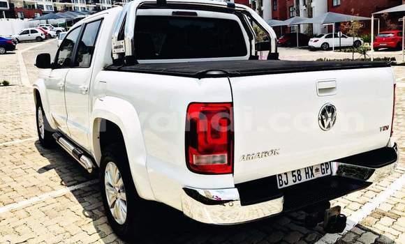 Acheter Occasion Voiture Volkswagen Amarok Blanc à Kitwe, Zambie Acheter Occasion Voiture Volkswagen Amarok Blanc à Kitwe, Zambie