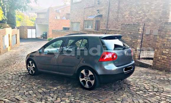 Tenga Tsaru Volkswagen Golf GTI Sirivha Mota in Chingola in Zambia Tenga Tsaru Volkswagen Golf GTI Sirivha Mota in Chingola in Zambia