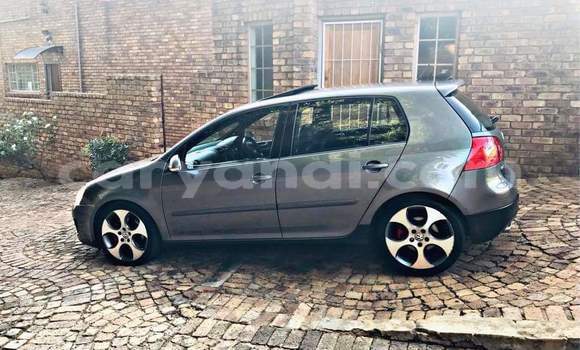 Tenga Tsaru Volkswagen Golf GTI Sirivha Mota in Chingola in Zambia Tenga Tsaru Volkswagen Golf GTI Sirivha Mota in Chingola in Zambia