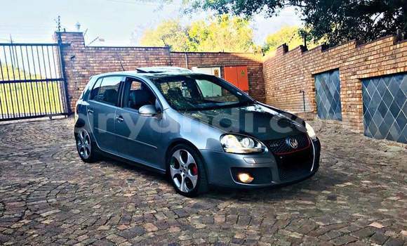 Tenga Tsaru Volkswagen Golf GTI Sirivha Mota in Chingola in Zambia Tenga Tsaru Volkswagen Golf GTI Sirivha Mota in Chingola in Zambia