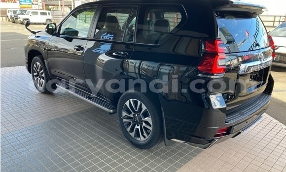 Buy Used Toyota Land Cruiser Prado Black Car in Livingstone in Zambia Buy Used Toyota Land Cruiser Prado Black Car in Livingstone in Zambia