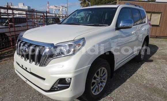 Buy Used Toyota Land Cruiser Prado White Car in Chingola in Zambia Buy Used Toyota Land Cruiser Prado White Car in Chingola in Zambia