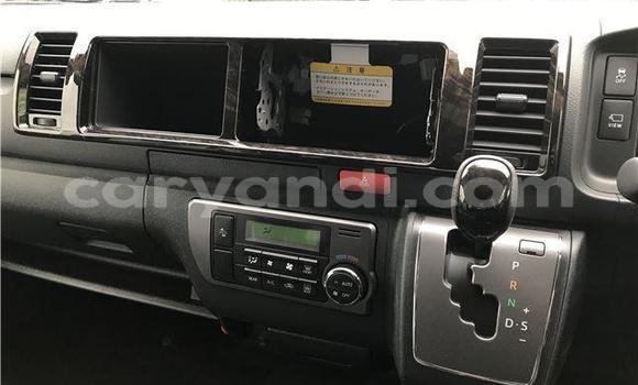 Tenga Tsaru Toyota Hiace Nhema Mota in Ndola in Zambia Tenga Tsaru Toyota Hiace Nhema Mota in Ndola in Zambia