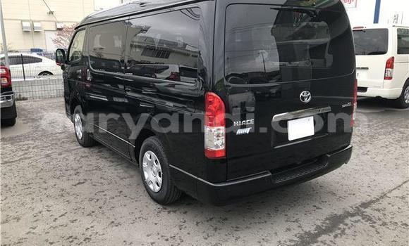 Tenga Tsaru Toyota Hiace Nhema Mota in Ndola in Zambia Tenga Tsaru Toyota Hiace Nhema Mota in Ndola in Zambia