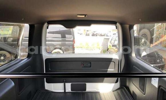 Acheter Occasion Voiture Toyota Hiace Blanc à Chilanga, Lusaka Acheter Occasion Voiture Toyota Hiace Blanc à Chilanga, Lusaka