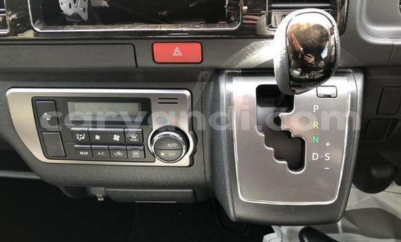 Acheter Occasion Voiture Toyota Hiace Blanc à Chilanga, Lusaka Acheter Occasion Voiture Toyota Hiace Blanc à Chilanga, Lusaka