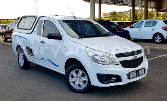 Buy Used Chevrolet Van White Car in Chingola in Zambia