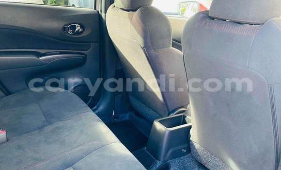 Acheter Occasion Voiture Nissan Note Blanc à Livingstone, Zambie Acheter Occasion Voiture Nissan Note Blanc à Livingstone, Zambie