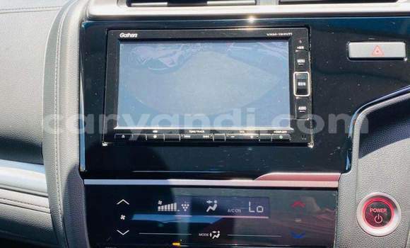 Acheter Occasion Voiture Honda FIT Gris à Kitwe, Zambie Acheter Occasion Voiture Honda FIT Gris à Kitwe, Zambie