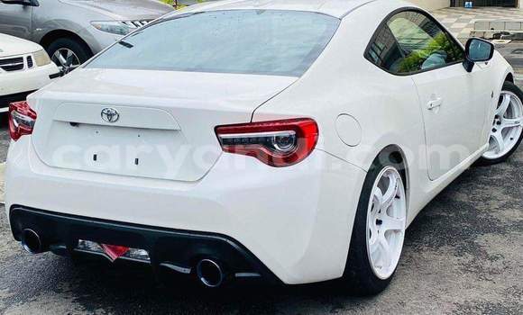 Acheter Occasion Voiture Toyota GT86 Blanc à Chingola, Zambie Acheter Occasion Voiture Toyota GT86 Blanc à Chingola, Zambie
