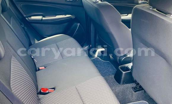 Acheter Occasion Voiture Suzuki Swift Bleu à Kitwe, Zambie Acheter Occasion Voiture Suzuki Swift Bleu à Kitwe, Zambie