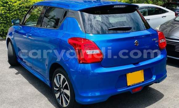 Acheter Occasion Voiture Suzuki Swift Bleu à Kitwe, Zambie Acheter Occasion Voiture Suzuki Swift Bleu à Kitwe, Zambie
