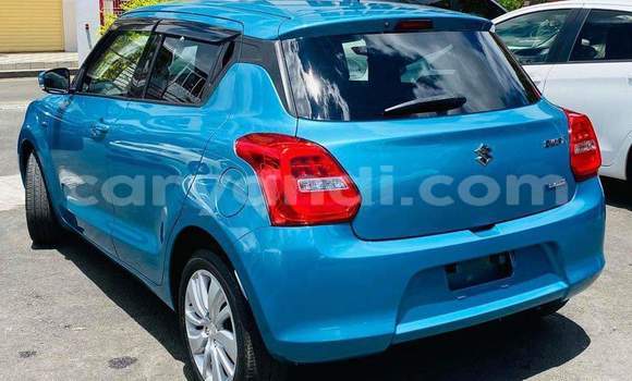 Acheter Occasion Voiture Suzuki Swift Bleu à Lusaka, Zambie Acheter Occasion Voiture Suzuki Swift Bleu à Lusaka, Zambie