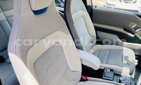 Acheter Occasion Voiture BMW i3 Gris à Chingola, Zambie Acheter Occasion Voiture BMW i3 Gris à Chingola, Zambie