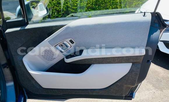 Acheter Occasion Voiture BMW i3 Gris à Chingola, Zambie Acheter Occasion Voiture BMW i3 Gris à Chingola, Zambie