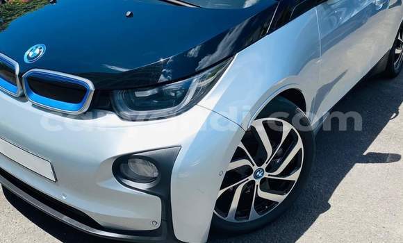 Acheter Occasion Voiture BMW i3 Gris à Chingola, Zambie Acheter Occasion Voiture BMW i3 Gris à Chingola, Zambie